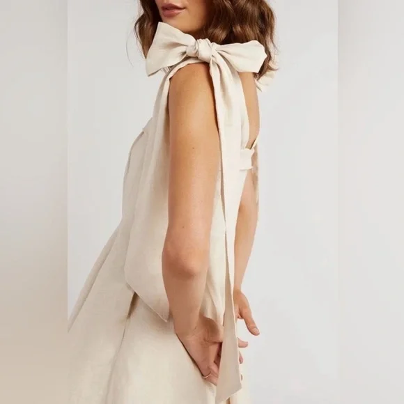 DISSH Size 4 Tan Creasm Aisle Pearl Linen Bow Mini Dress - Picture 4 of 10